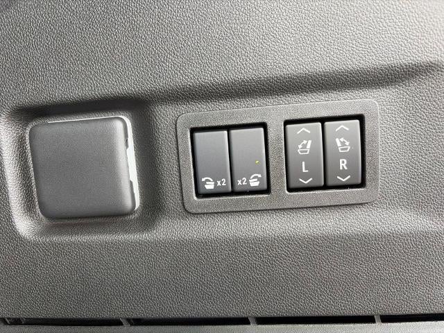 2026 Chevrolet Suburban 4WD Premier