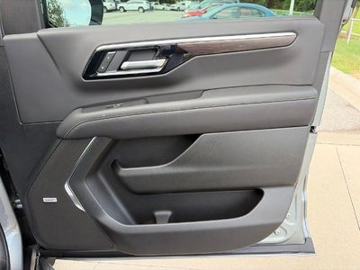 2026 Chevrolet Suburban 4WD Premier