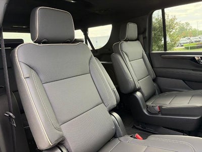 2026 Chevrolet Suburban 4WD Premier