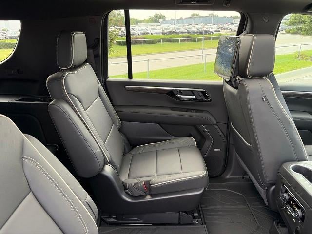 2026 Chevrolet Suburban 4WD Premier