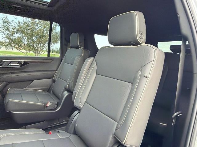 2026 Chevrolet Suburban 4WD Premier