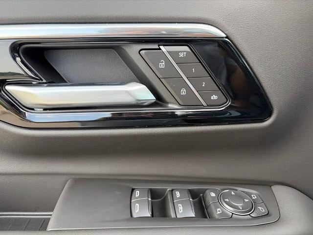 2026 Chevrolet Suburban 4WD Premier