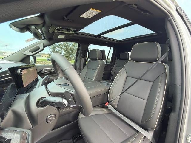 2026 Chevrolet Suburban 4WD Premier