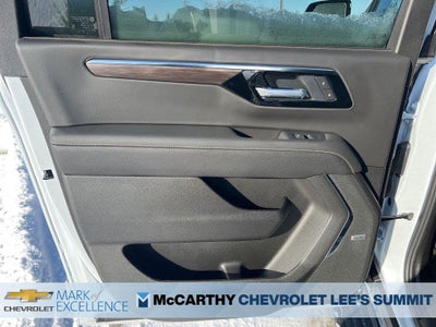 2026 Chevrolet Suburban 4WD Premier