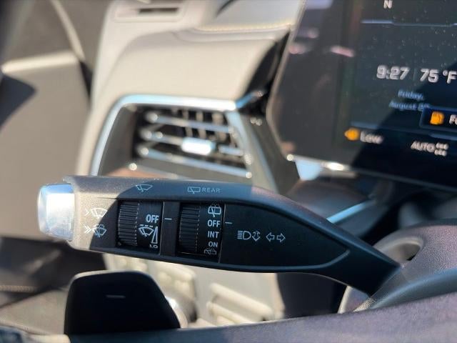 2026 Chevrolet Suburban 4WD Premier