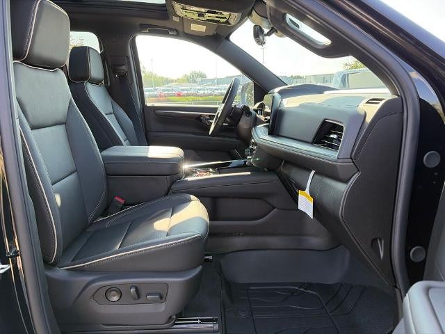 2026 Chevrolet Suburban 4WD Premier