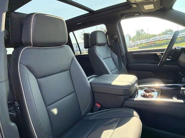 2026 Chevrolet Suburban 4WD Premier