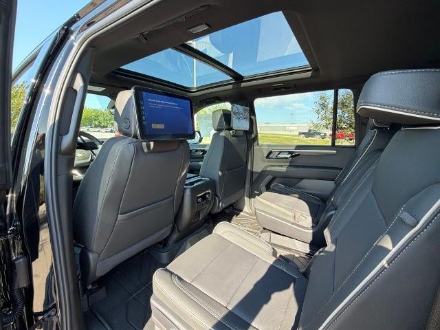 2026 Chevrolet Suburban 4WD Premier