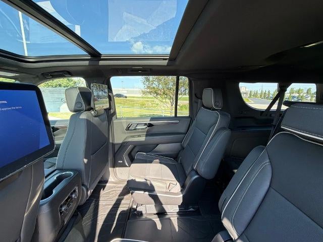 2026 Chevrolet Suburban 4WD Premier