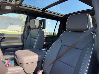 2026 Chevrolet Suburban 4WD Premier
