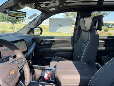 2026 Chevrolet Suburban 4WD Premier