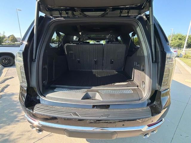 2026 Chevrolet Suburban 4WD Premier