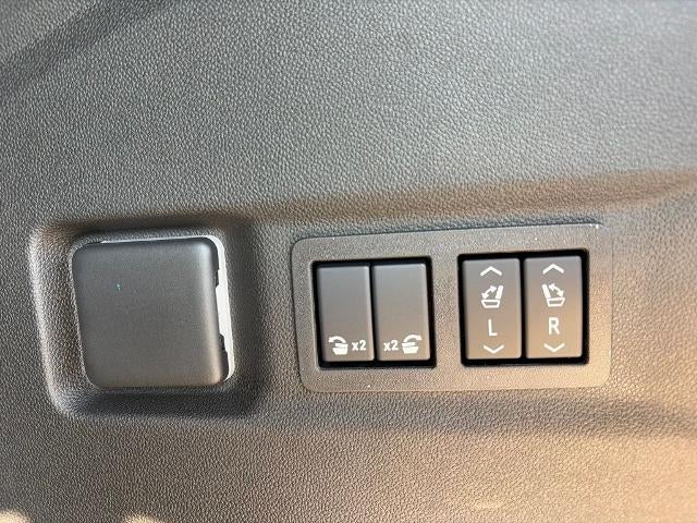 2026 Chevrolet Suburban 4WD Premier
