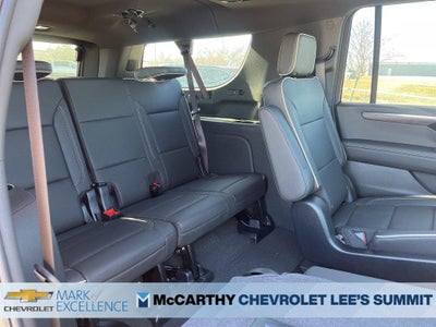 2025 Chevrolet Suburban 4WD Premier