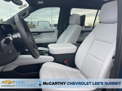 2025 Chevrolet Suburban 4WD Premier