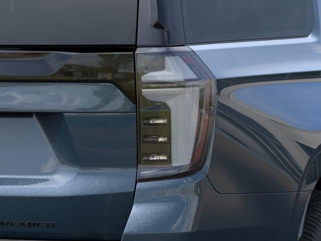 2025 Chevrolet Suburban 4WD Premier