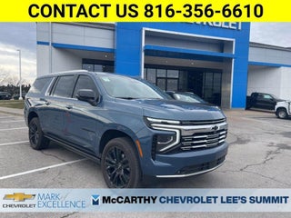 2025 Chevrolet Suburban 4WD Premier
