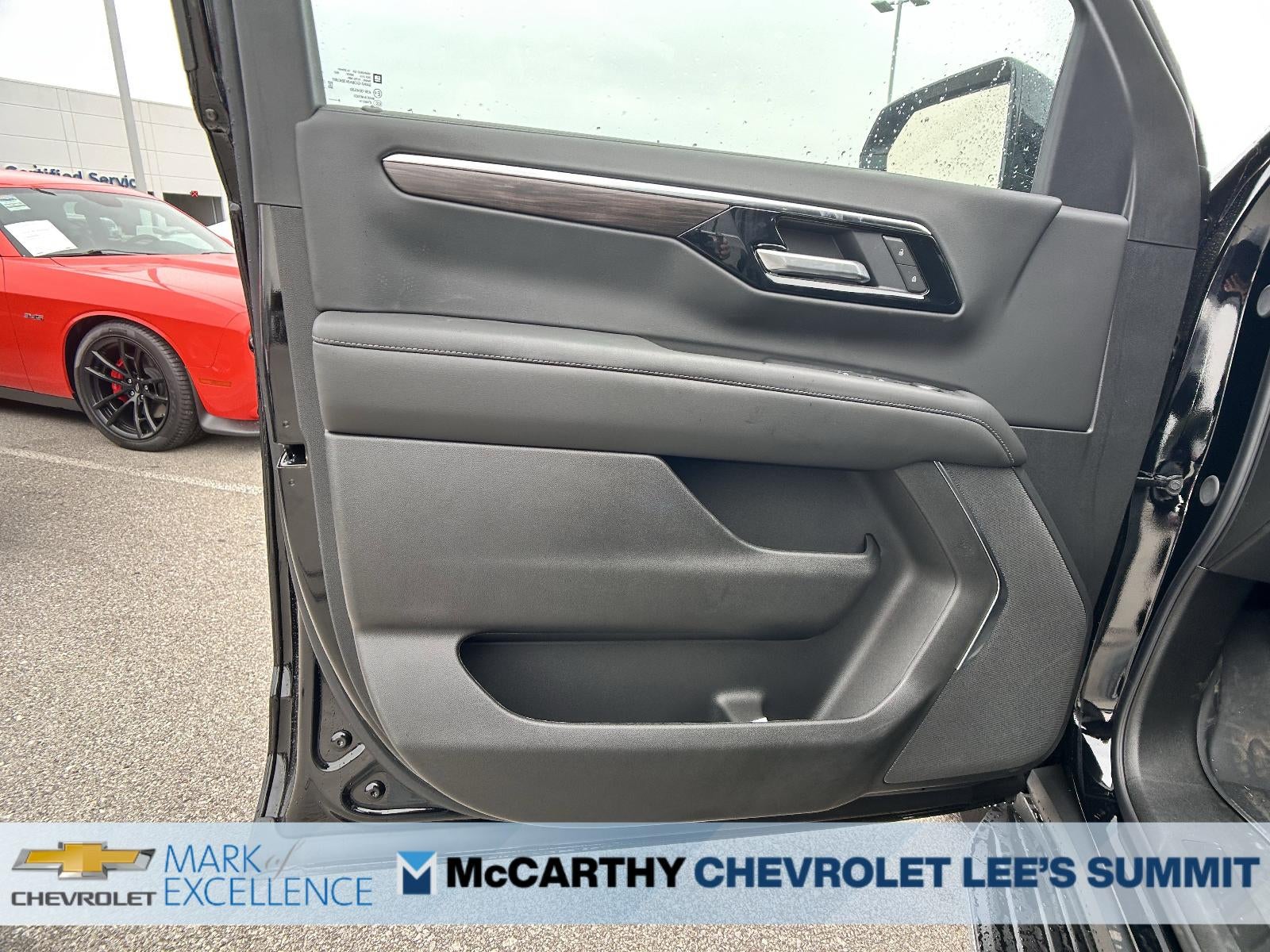 2025 Chevrolet Tahoe 4WD LS