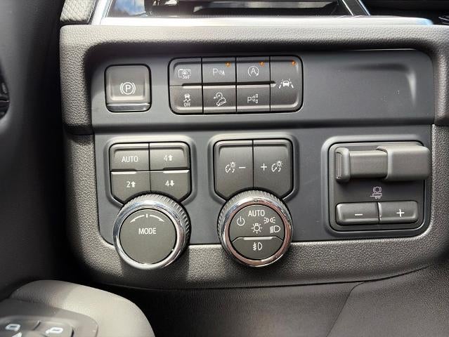 2026 Chevrolet Tahoe 4WD RST