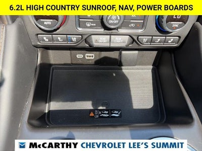 2023 Chevrolet Suburban High Country