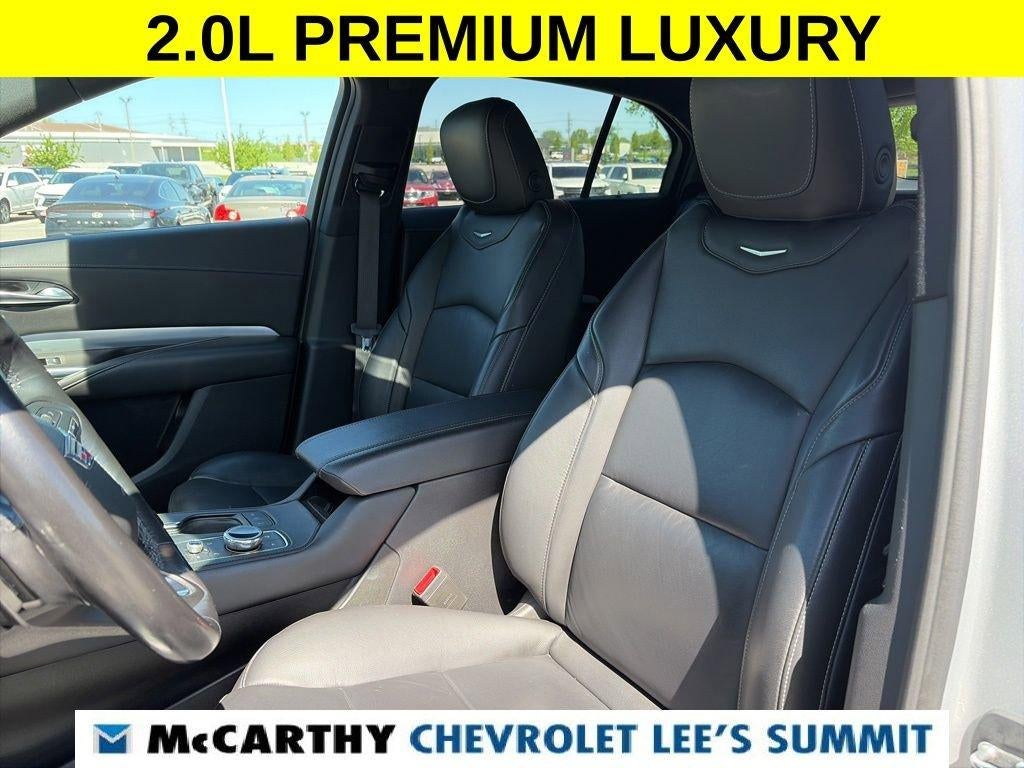 2021 Cadillac XT4 Premium Luxury