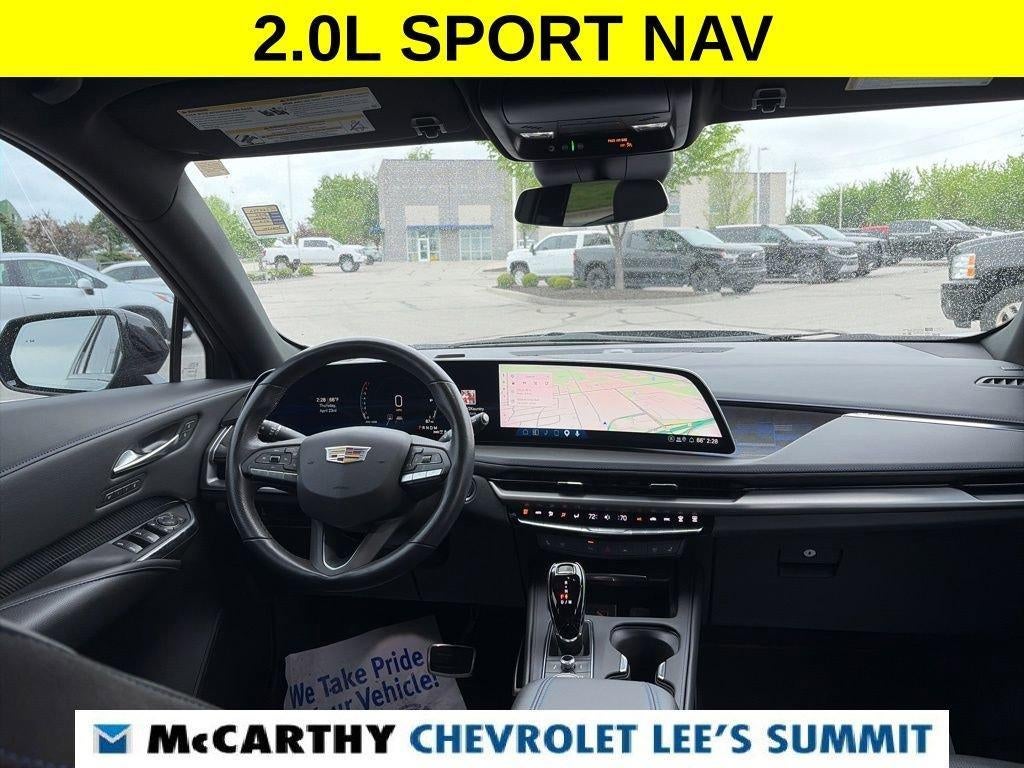 2024 Cadillac XT4 Sport