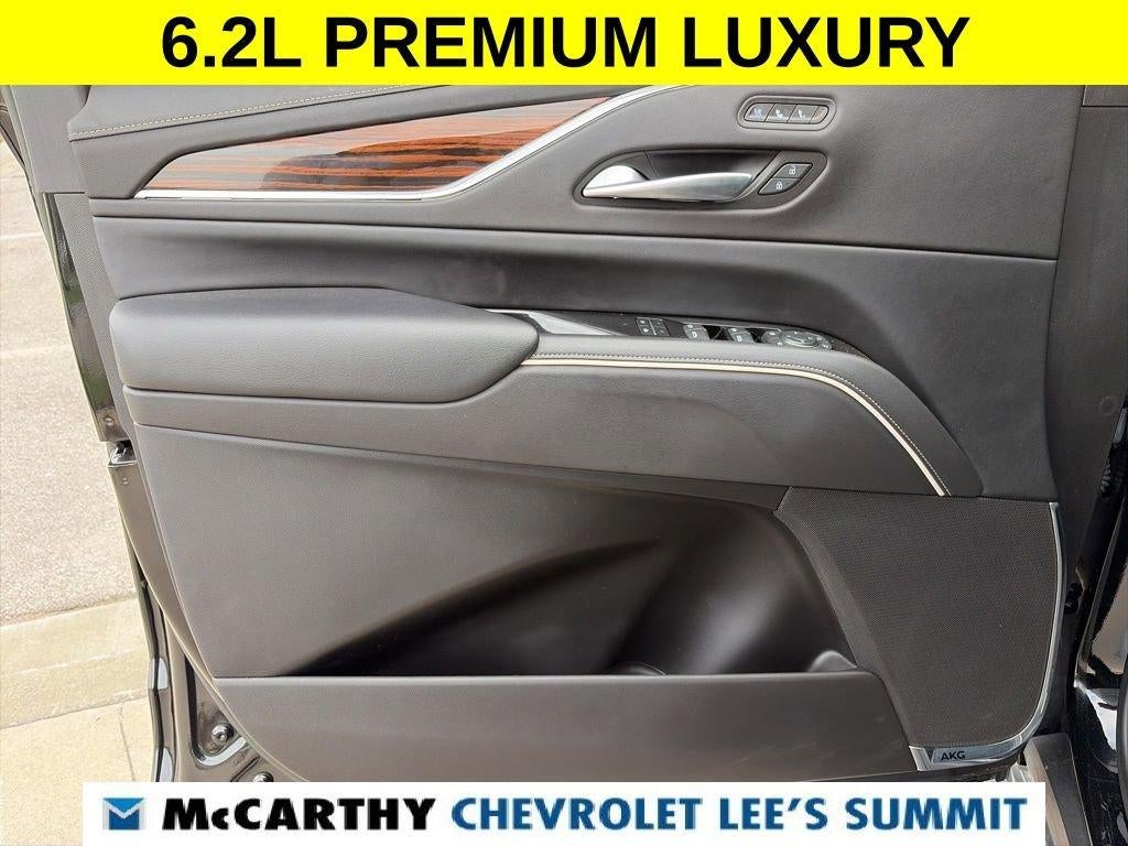 2023 Cadillac Escalade Premium Luxury