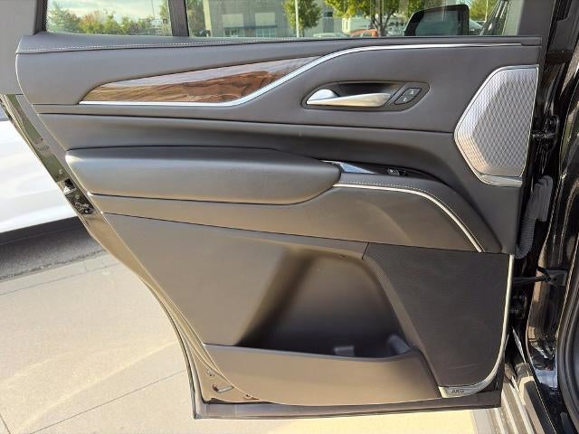 2023 Cadillac Escalade 4WD Sport Platinum