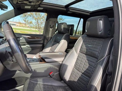 2023 Cadillac Escalade 4WD Sport Platinum