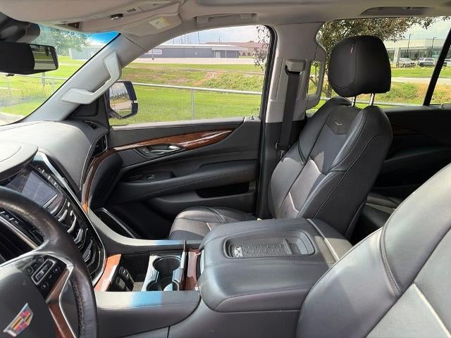 2020 Cadillac Escalade ESV Luxury