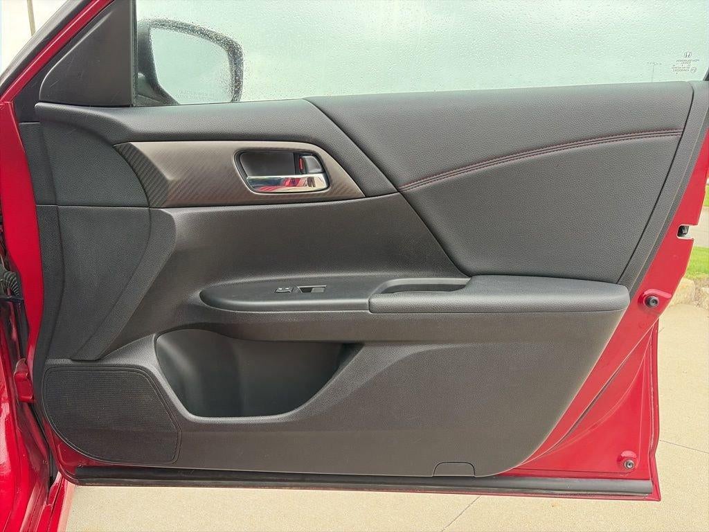 2017 Honda Accord Sedan Sport SE