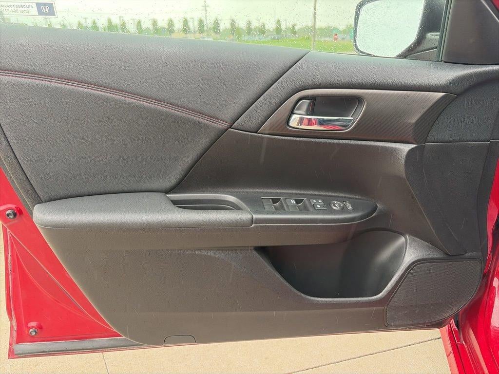 2017 Honda Accord Sedan Sport SE