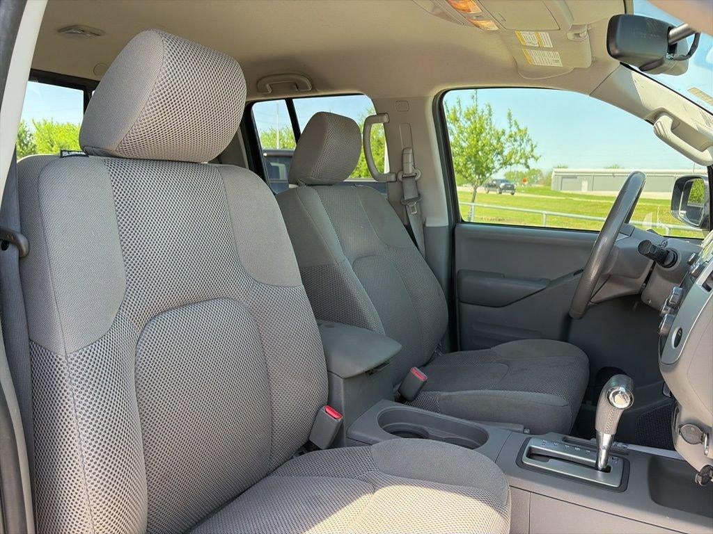 2016 Nissan Frontier SV