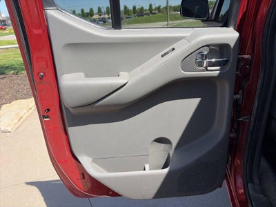 2016 Nissan Frontier SV