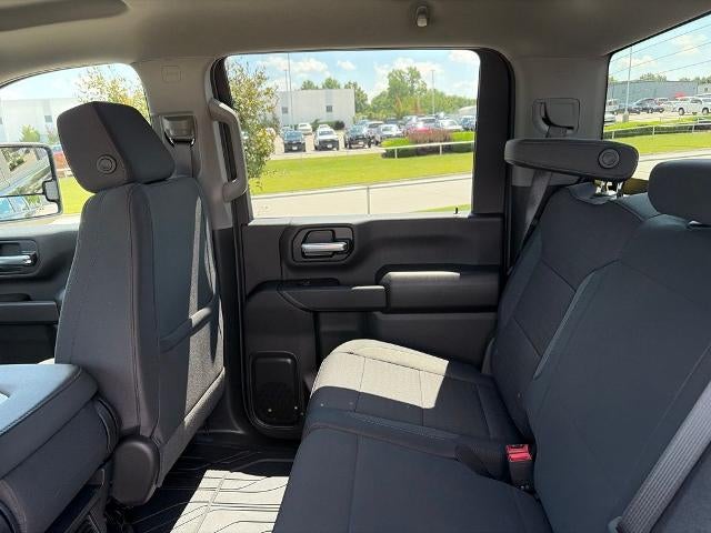 2026 Chevrolet Silverado 2500 HD Crew Cab Standard Box 4-Wheel Drive Custom