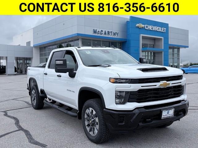 2026 Chevrolet Silverado 2500 HD Crew Cab Standard Box 4-Wheel Drive Custom