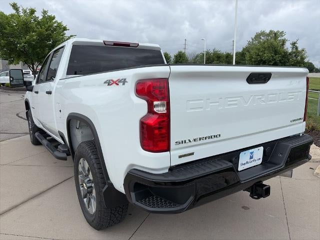 2026 Chevrolet Silverado 2500 HD Crew Cab Standard Box 4-Wheel Drive Custom