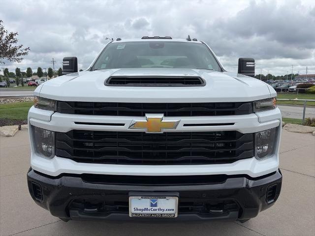 2026 Chevrolet Silverado 2500 HD Crew Cab Standard Box 4-Wheel Drive Custom