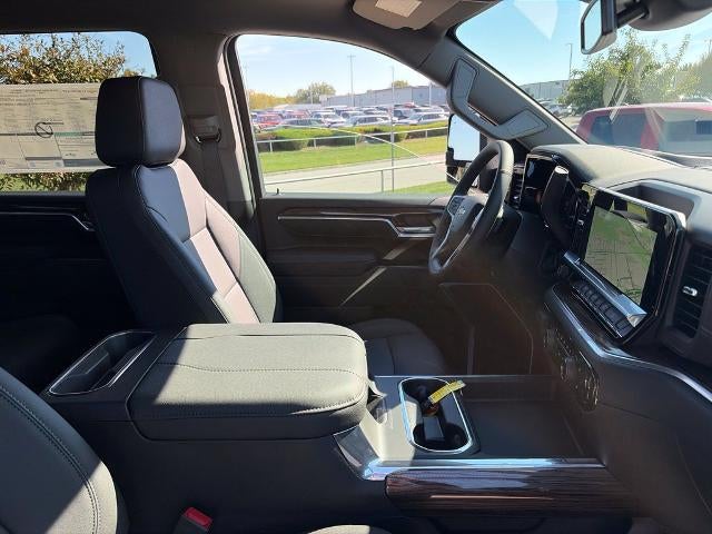 2026 Chevrolet Silverado 2500 HD Crew Cab Standard Box 4-Wheel Drive LT