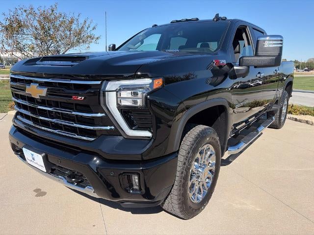 2026 Chevrolet Silverado 2500 HD Crew Cab Standard Box 4-Wheel Drive LT