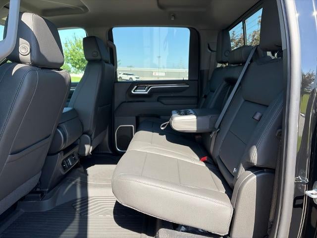 2026 Chevrolet Silverado 2500 HD Crew Cab Standard Box 4-Wheel Drive LT