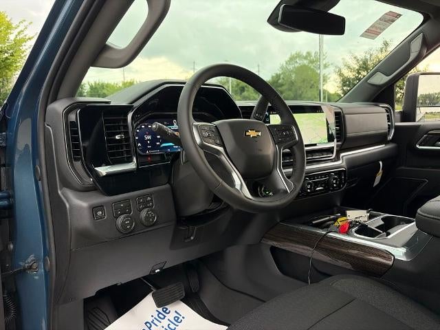 2026 Chevrolet Silverado 2500 HD Crew Cab Standard Box 4-Wheel Drive LT