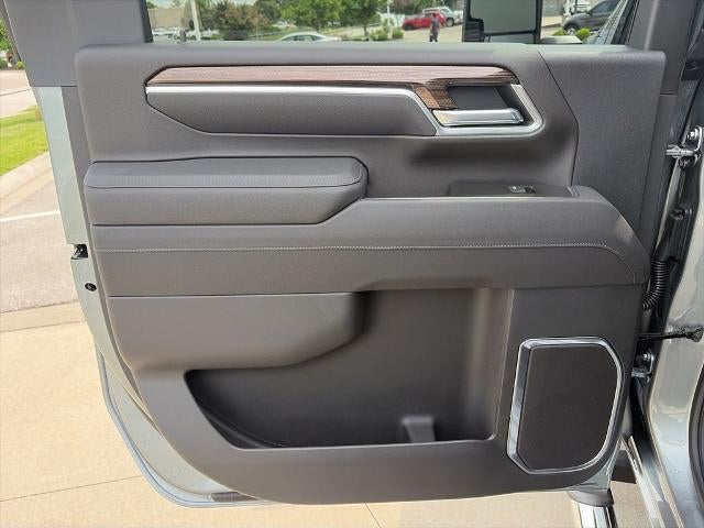 2026 Chevrolet Silverado 2500 HD Crew Cab Standard Box 4-Wheel Drive LT