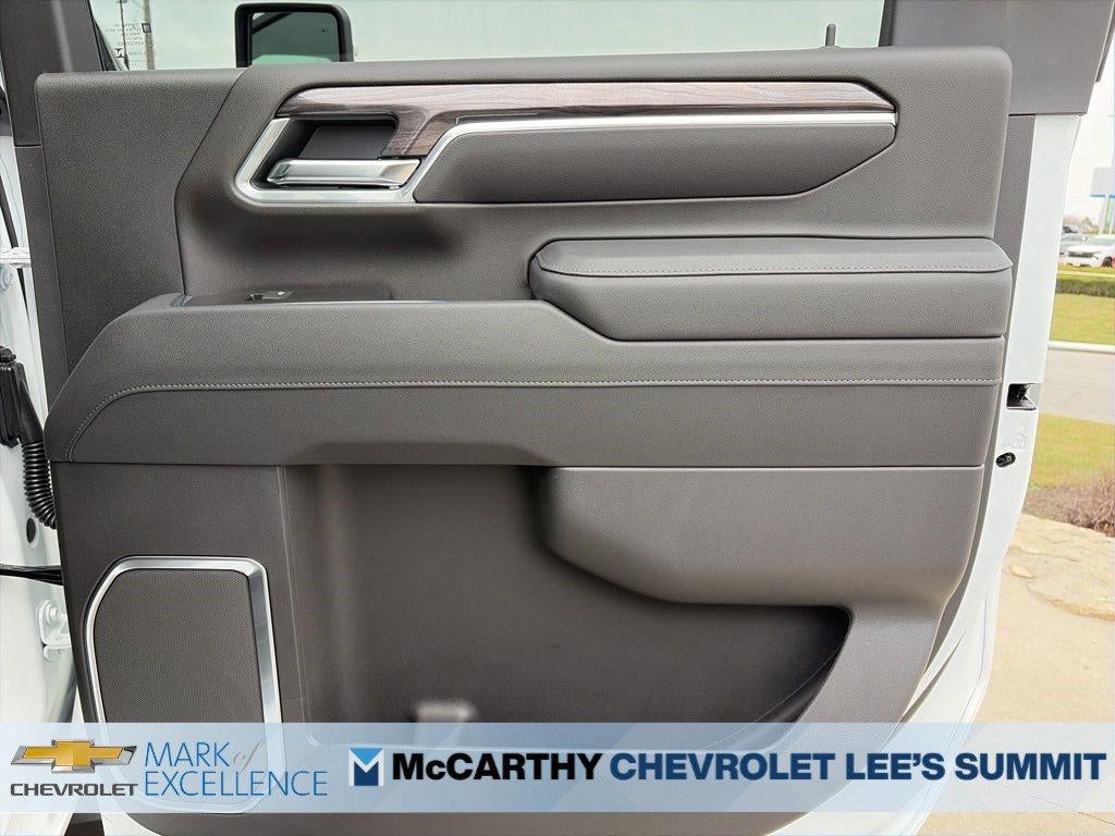 2026 Chevrolet Silverado 2500 HD Crew Cab Standard Box 4-Wheel Drive LTZ