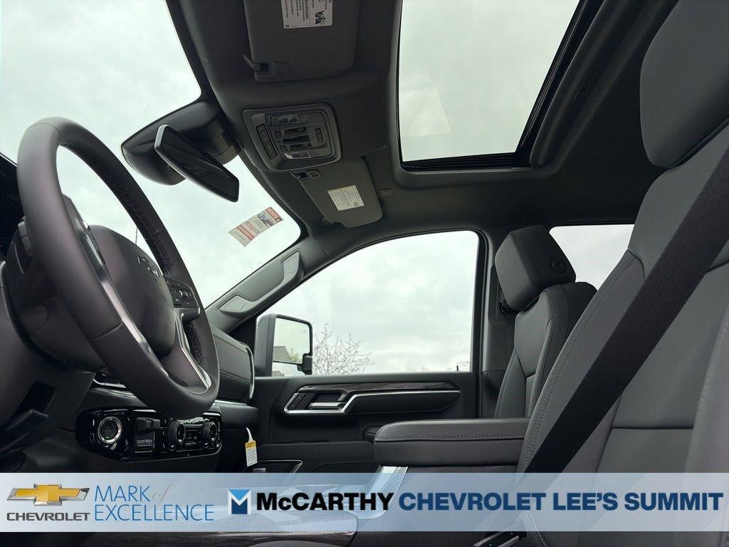 2026 Chevrolet Silverado 2500 HD Crew Cab Standard Box 4-Wheel Drive LTZ