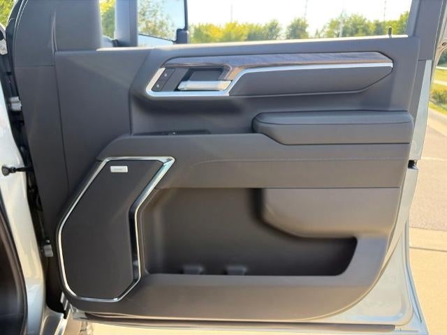 2026 Chevrolet Silverado 2500 HD Crew Cab Standard Box 4-Wheel Drive LTZ