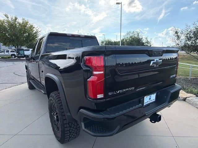 2026 Chevrolet Silverado 2500 HD Crew Cab Standard Box 4-Wheel Drive ZR2