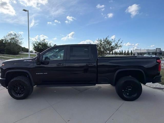 2026 Chevrolet Silverado 2500 HD Crew Cab Standard Box 4-Wheel Drive ZR2