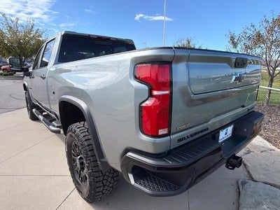 2026 Chevrolet Silverado 2500 HD Crew Cab Standard Box 4-Wheel Drive ZR2
