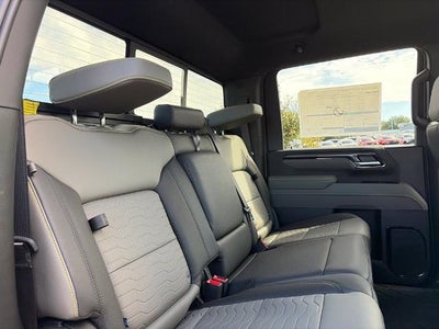 2026 Chevrolet Silverado 2500 HD Crew Cab Standard Box 4-Wheel Drive ZR2